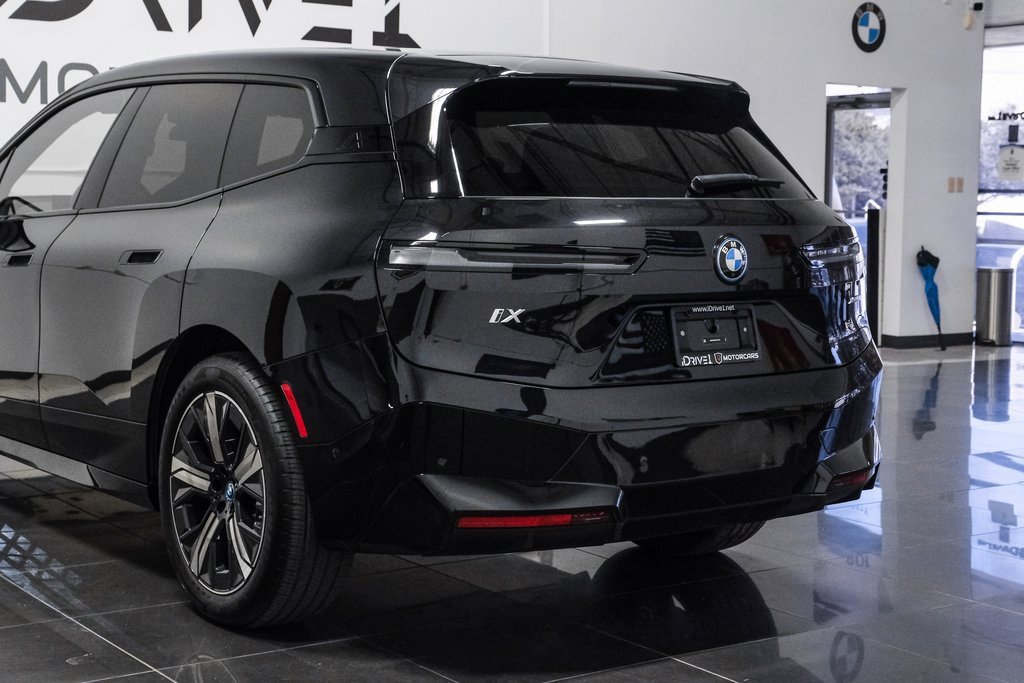 Used 2025 BMW iX xDrive50 image 15