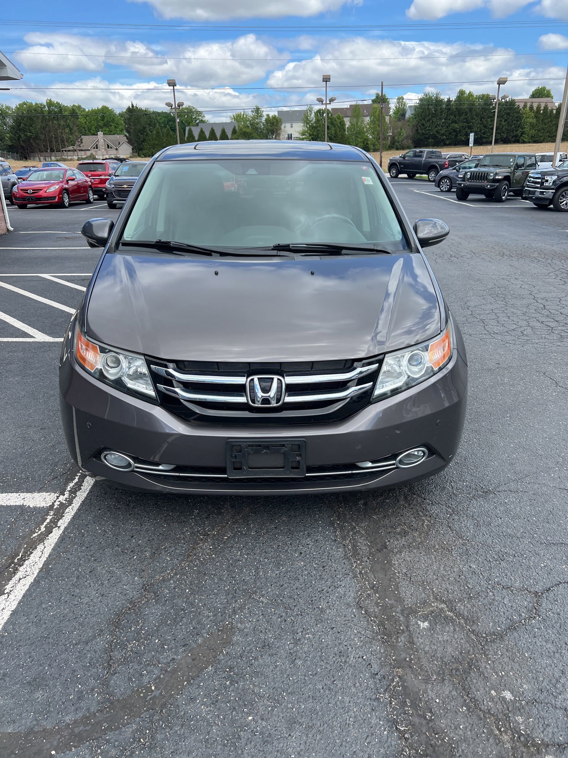Used 2016 Honda Odyssey Touring Elite image 8