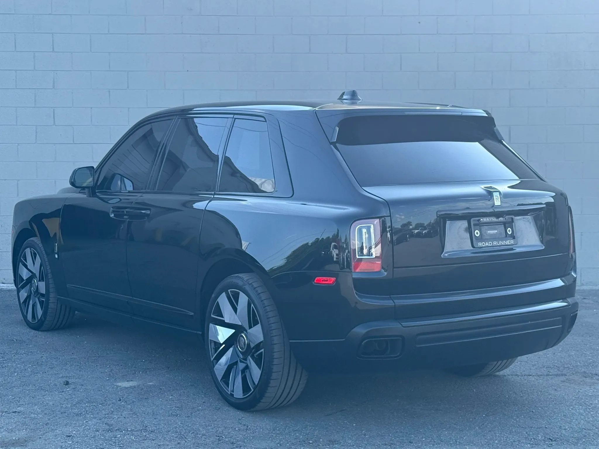 Used 2019 Rolls-Royce Cullinan AWD/4WD image 6
