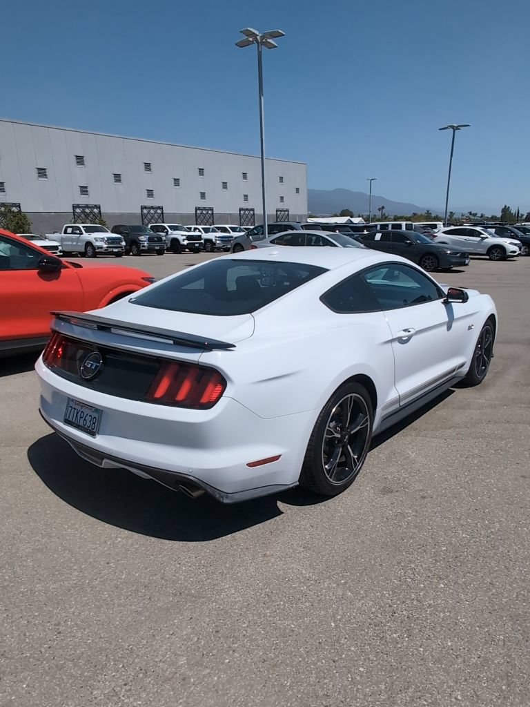 Used 2016 Ford Mustang GT Premium RWD image 8