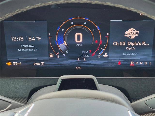 New 2027 Chevrolet Traverse Z71 w/ Enhanced Driving Package AWD/4WD image 10
