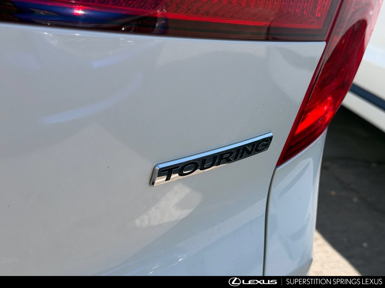 Used 2017 Honda Pilot Touring image 9
