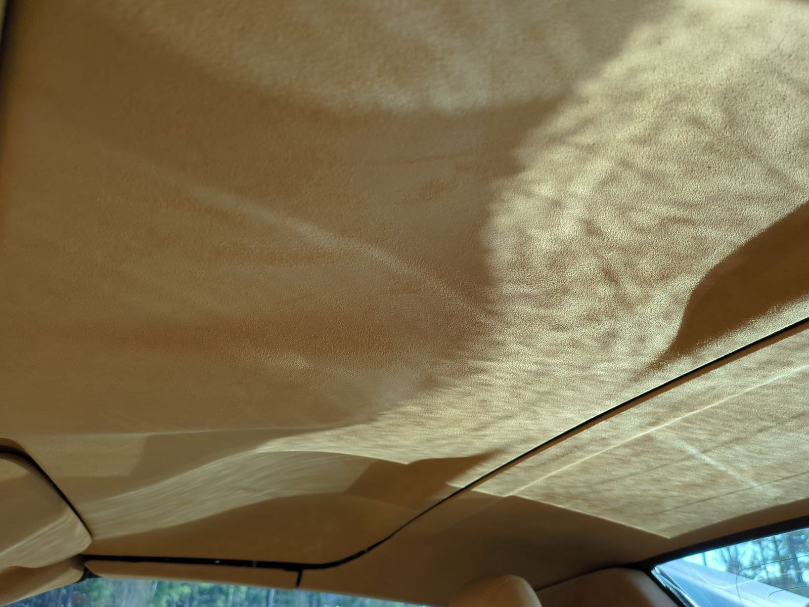 Used 2021 Chevrolet Corvette Stingray Premium Conv w/ Z51 Performance Package image 28