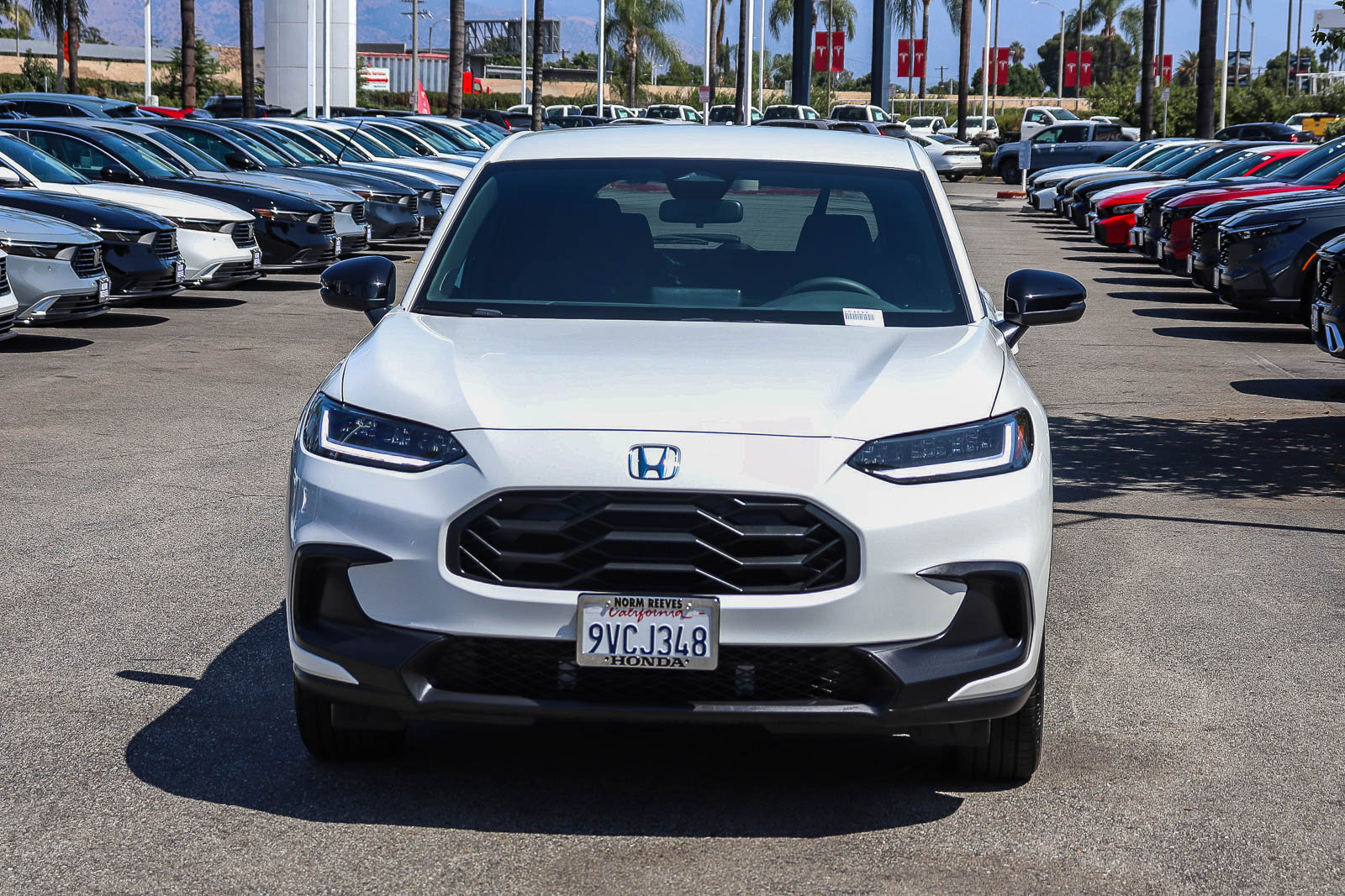 Certified 2025 Honda HR-V Sport image 2