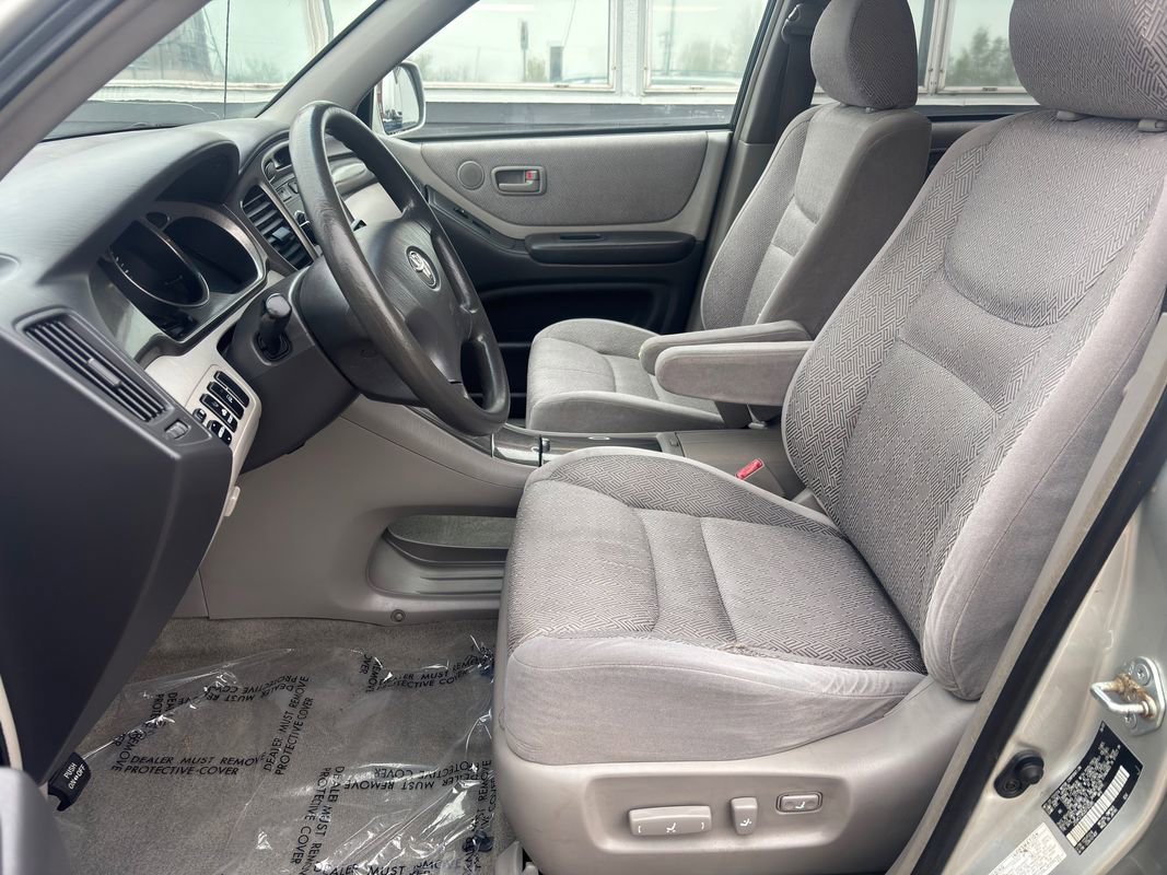 Used 2003 Toyota Highlander Limited image 15