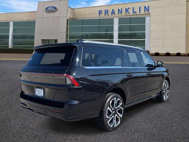 New 2026 Lincoln Navigator L Reserve image 7