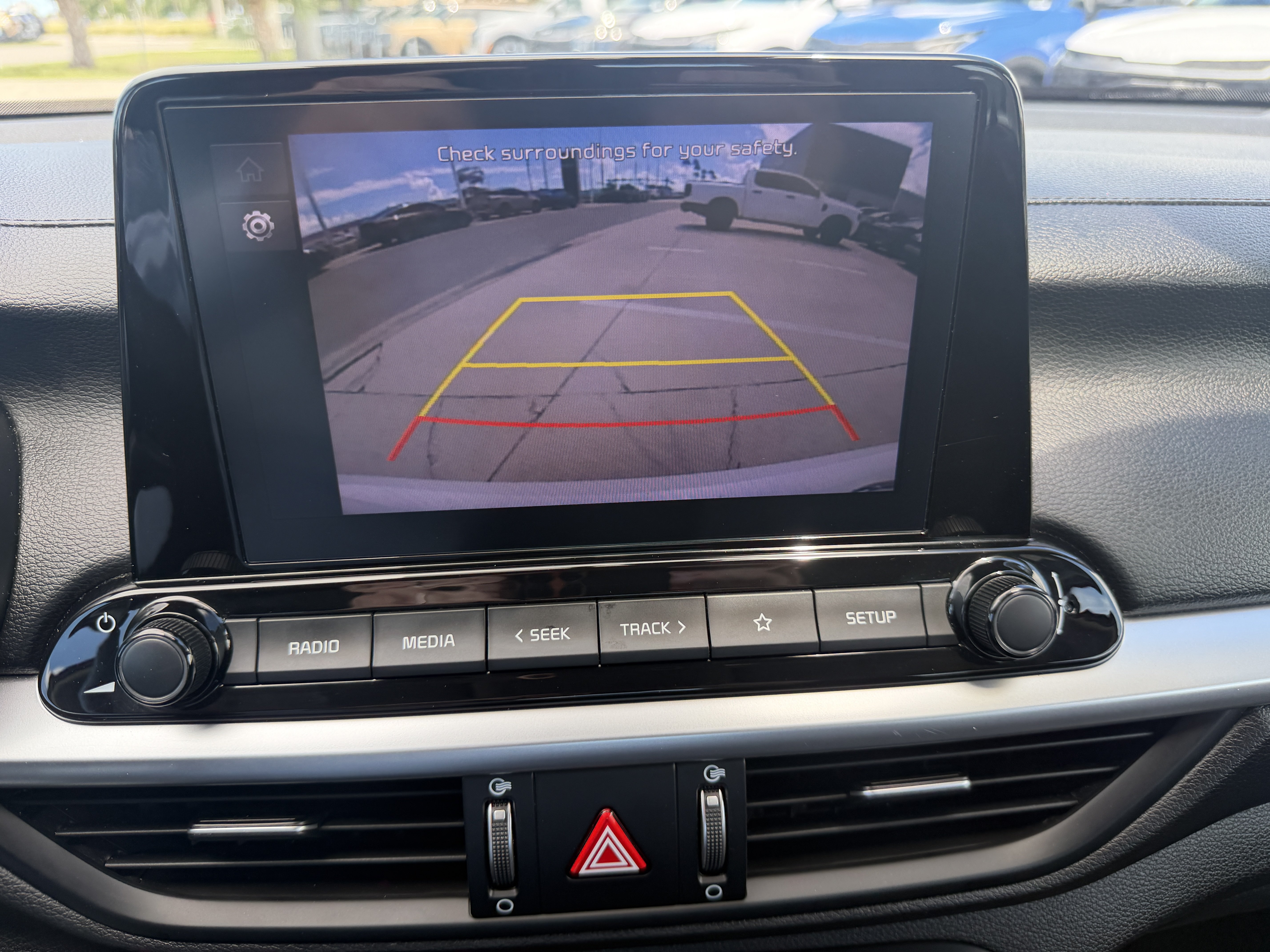 Certified 2023 Kia Forte LXS w/ LXS Technology Package FWD image 21