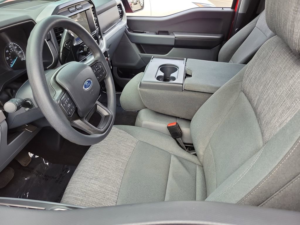 Used 2023 Ford F150 XLT image 4