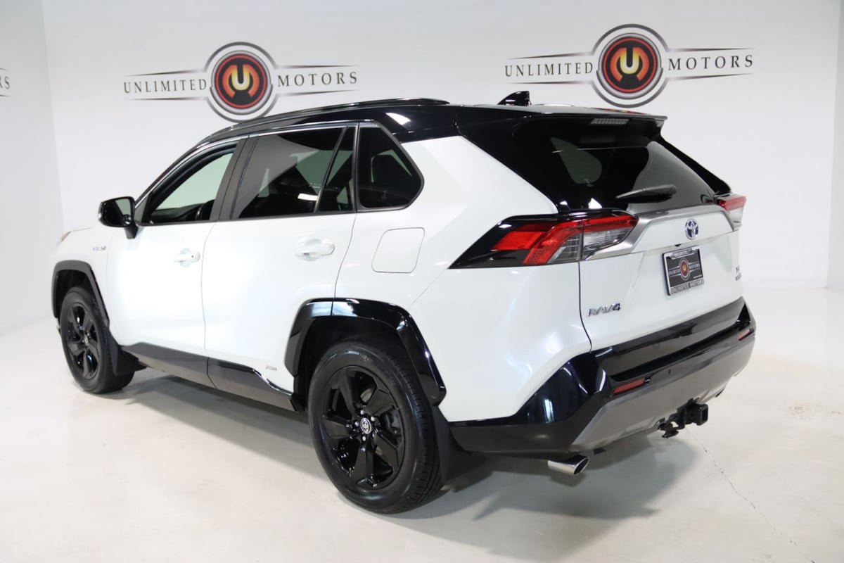 Used 2020 Toyota RAV4 XSE AWD/4WD image 3