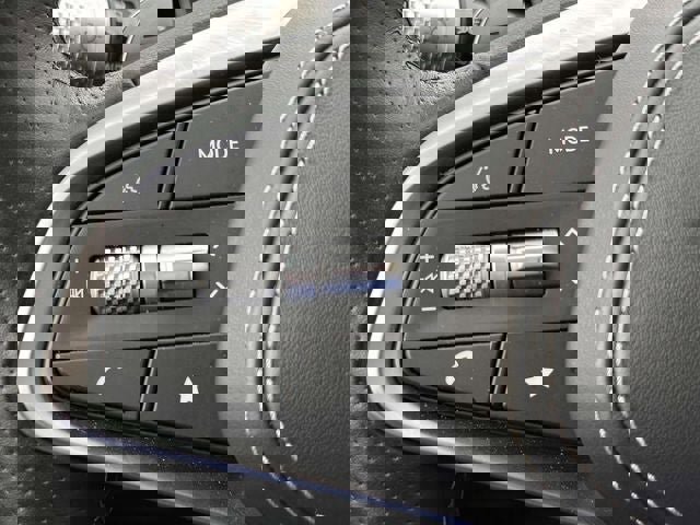 Used 2025 Genesis GV70 3.5T Sport w/ Sport Advanced Package image 23