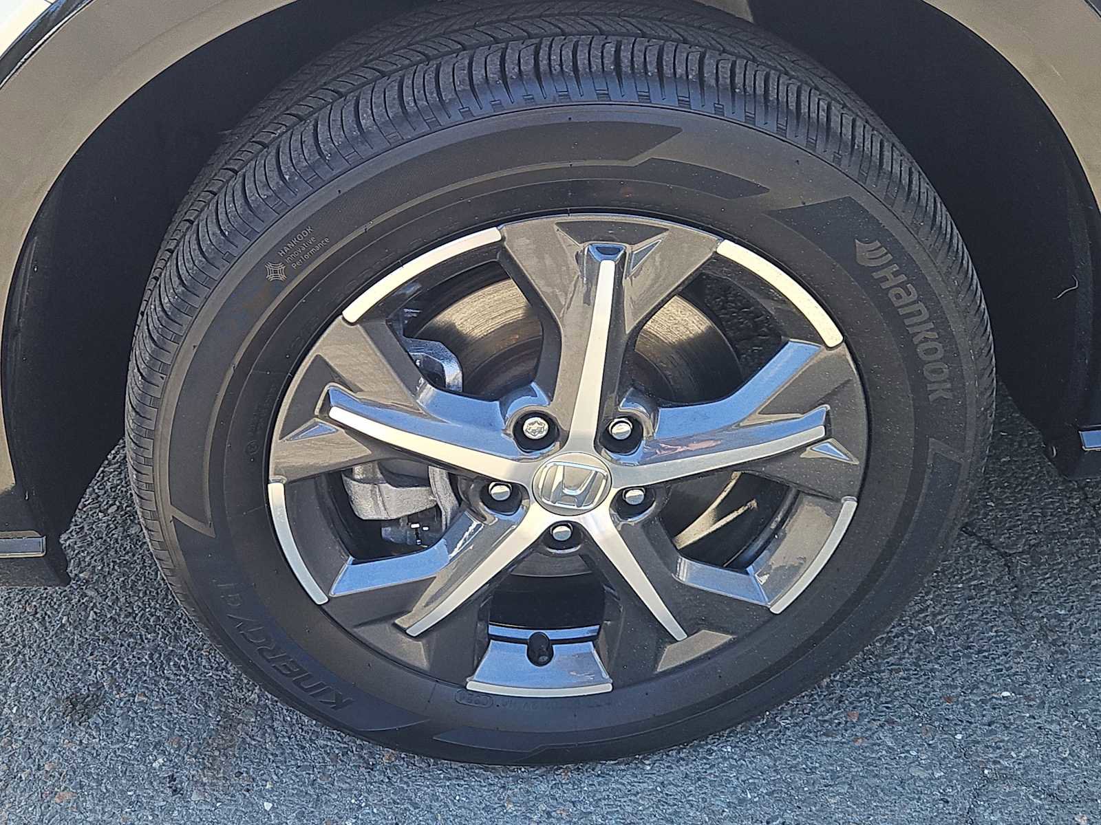 Used 2024 Honda HR-V EX-L image 7