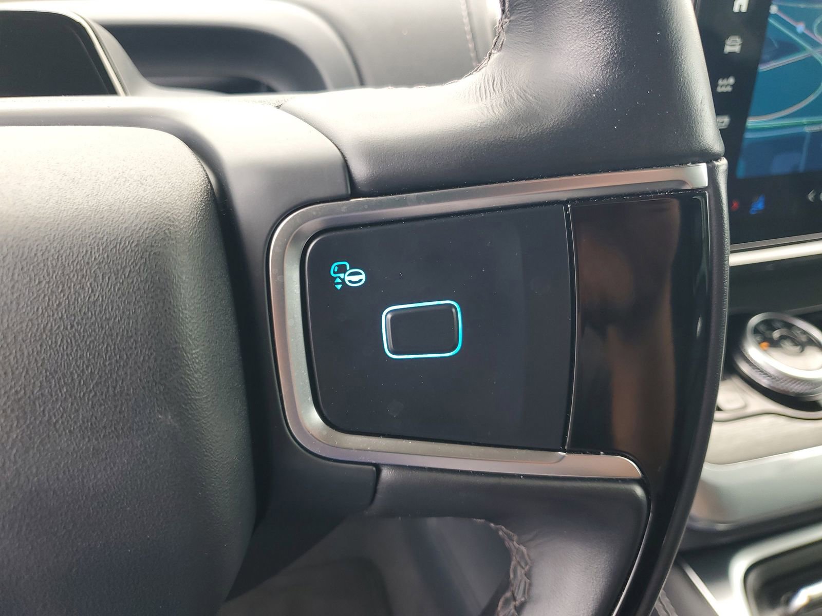 Certified 2025 Ford Expedition Platinum image 23