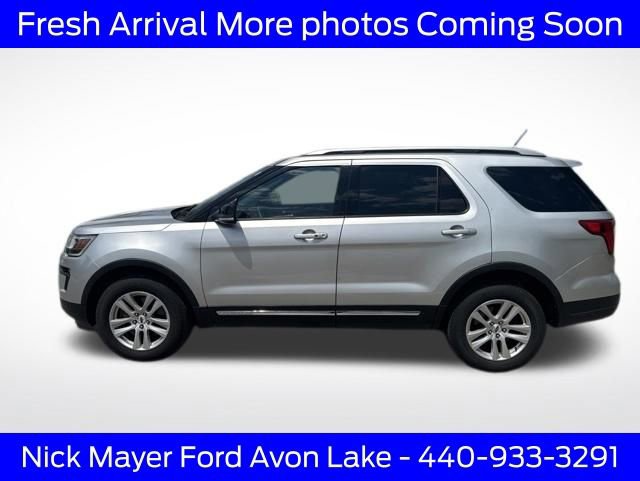Used 2018 Ford Explorer XLT w/ Equipment Group 202A AWD/4WD image 6