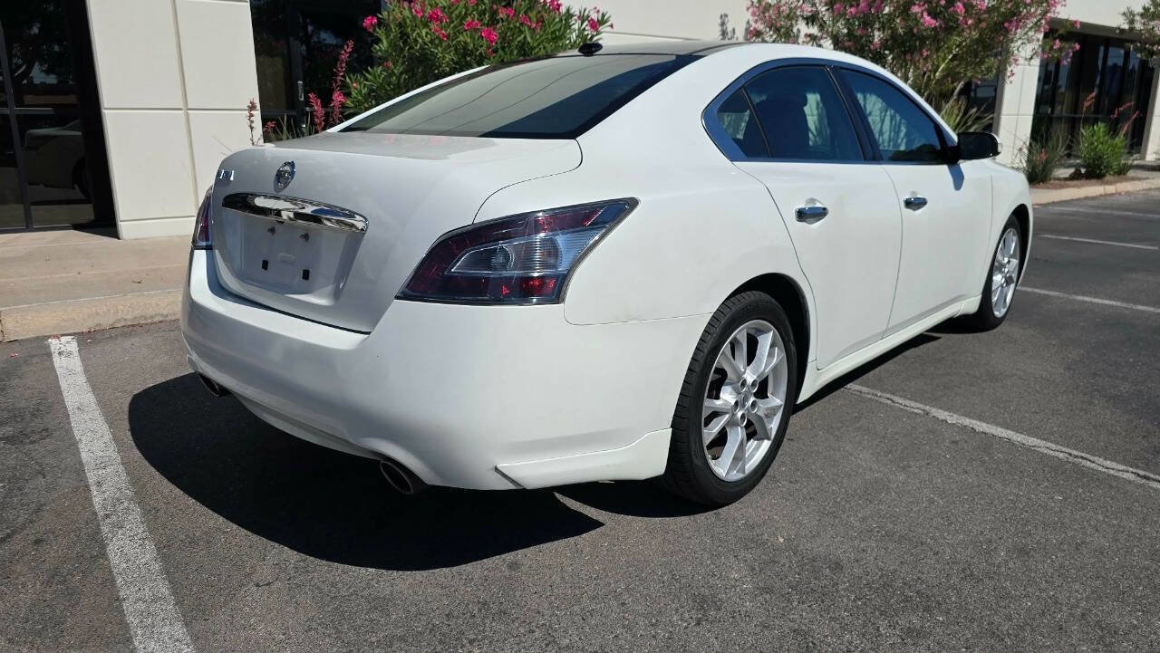 Used 2014 Nissan Maxima 3.5 SV w/ Premium Package FWD image 4