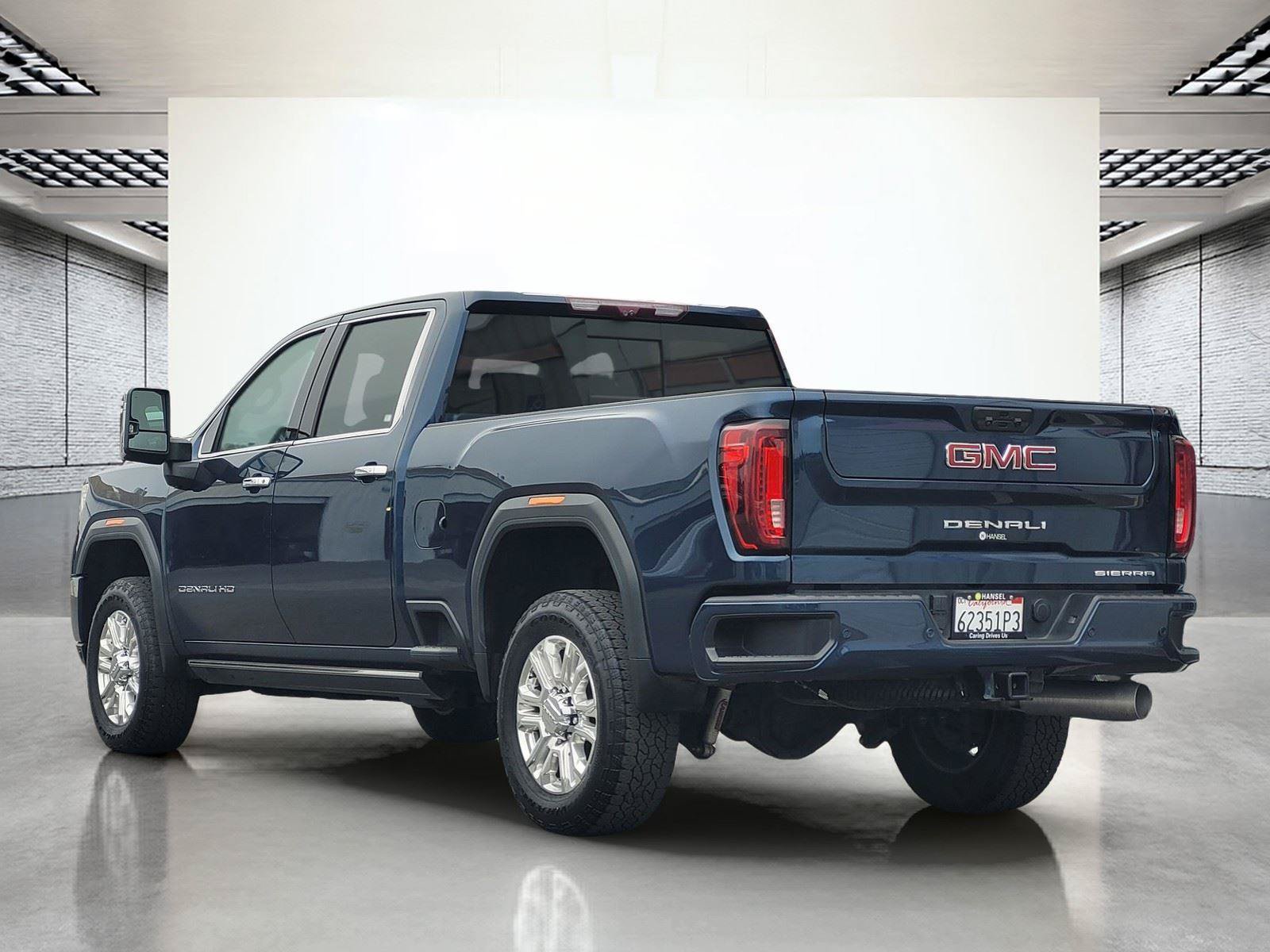 Used 2022 GMC Sierra 2500 Denali w/ Denali Ultimate Package AWD/4WD image 7