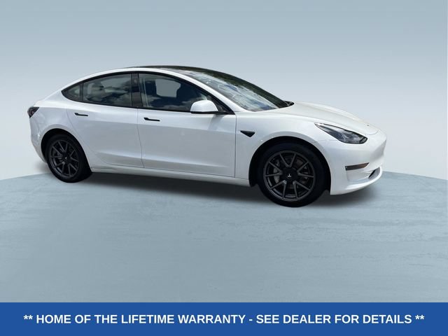 Used 2022 Tesla Model 3 RWD image 2