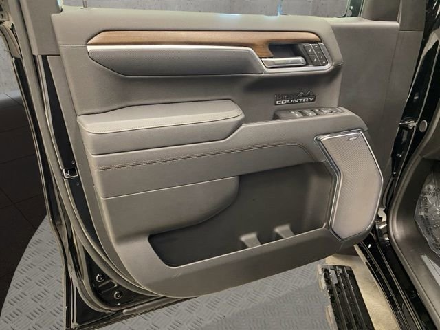 New 2025 Chevrolet Silverado 1500 High Country w/ Midnight Edition image 26
