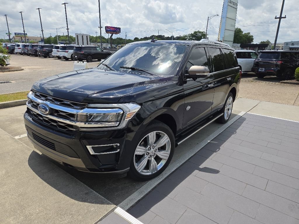 Used 2023 Ford Expedition King Ranch AWD/4WD image 1