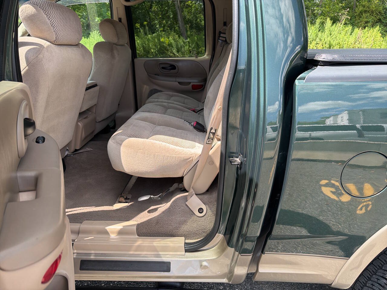 Used 2002 Ford F150 XLT AWD/4WD image 22