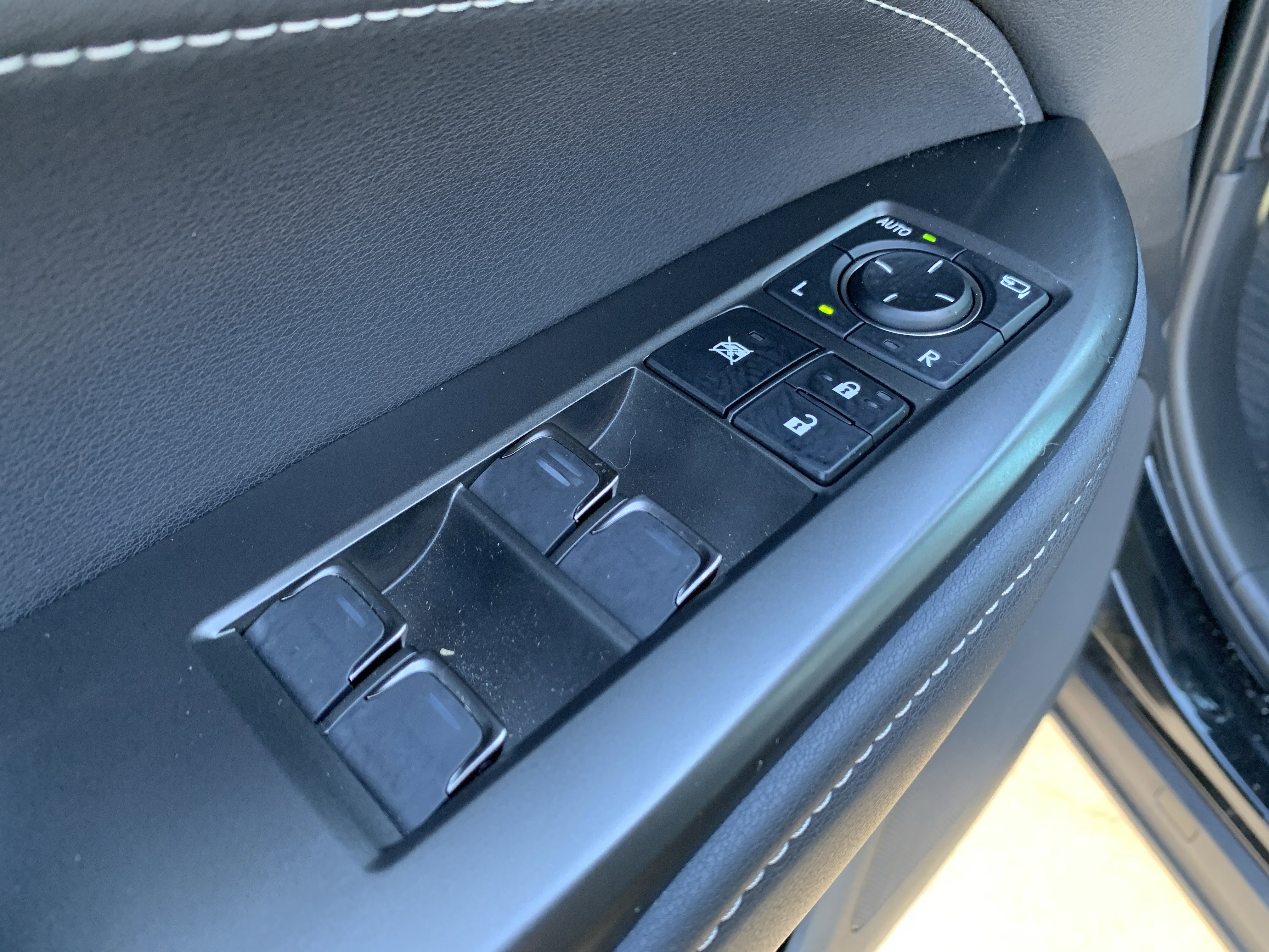 Certified 2025 Lexus NX 350 AWD w/ Accessory Package (2T) image 15