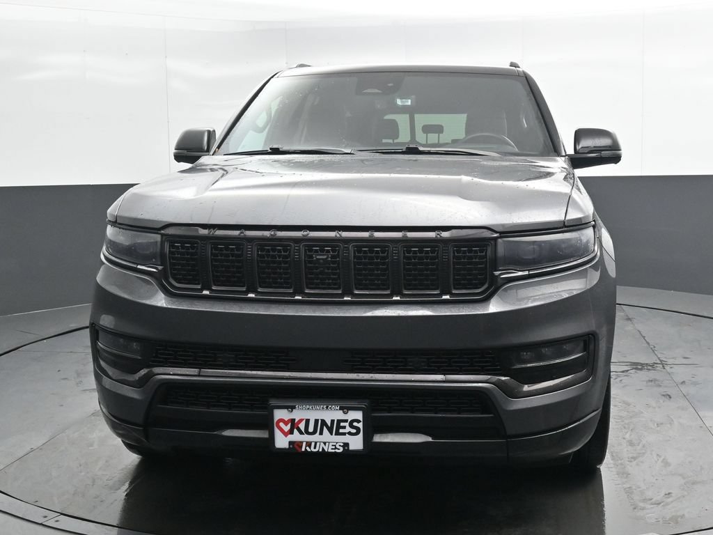 Used 2024 Jeep Grand Wagoneer L Series II w/ Quick Order Packagew 28T AWD/4WD image 8