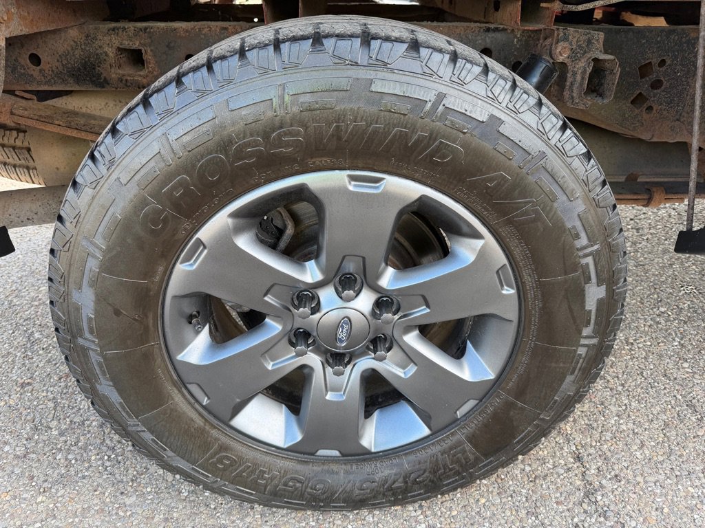 Used 2012 Ford F150 STX w/ STX Decor Pkg image 17