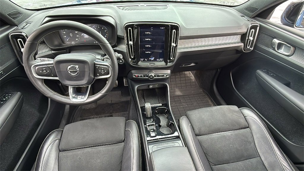 Used 2020 Volvo XC40 T5 R-Design w/ Protection Package Premier image 7