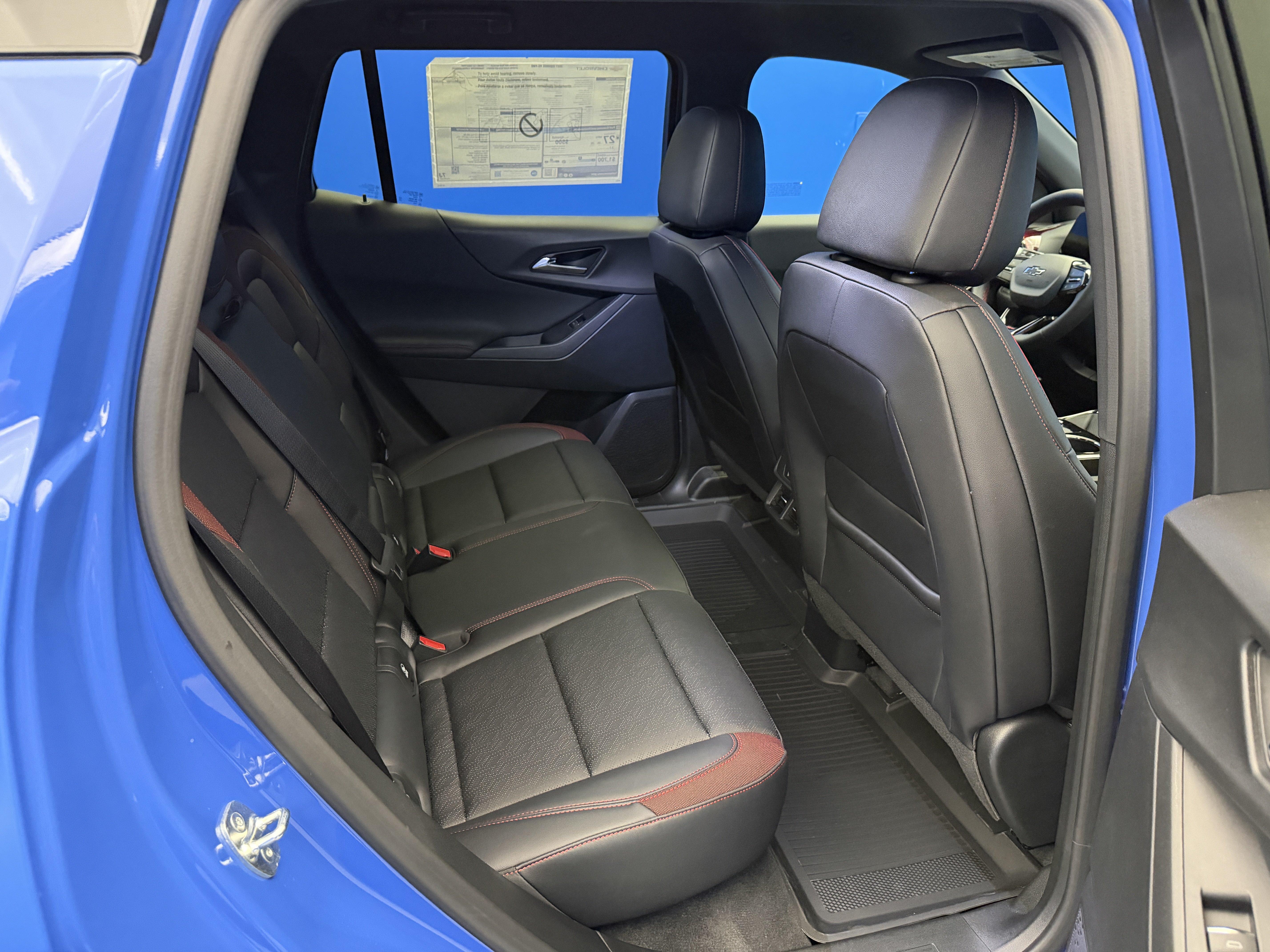 New 2027 Chevrolet Equinox RS w/ Safety and Technology Package FWD image 27