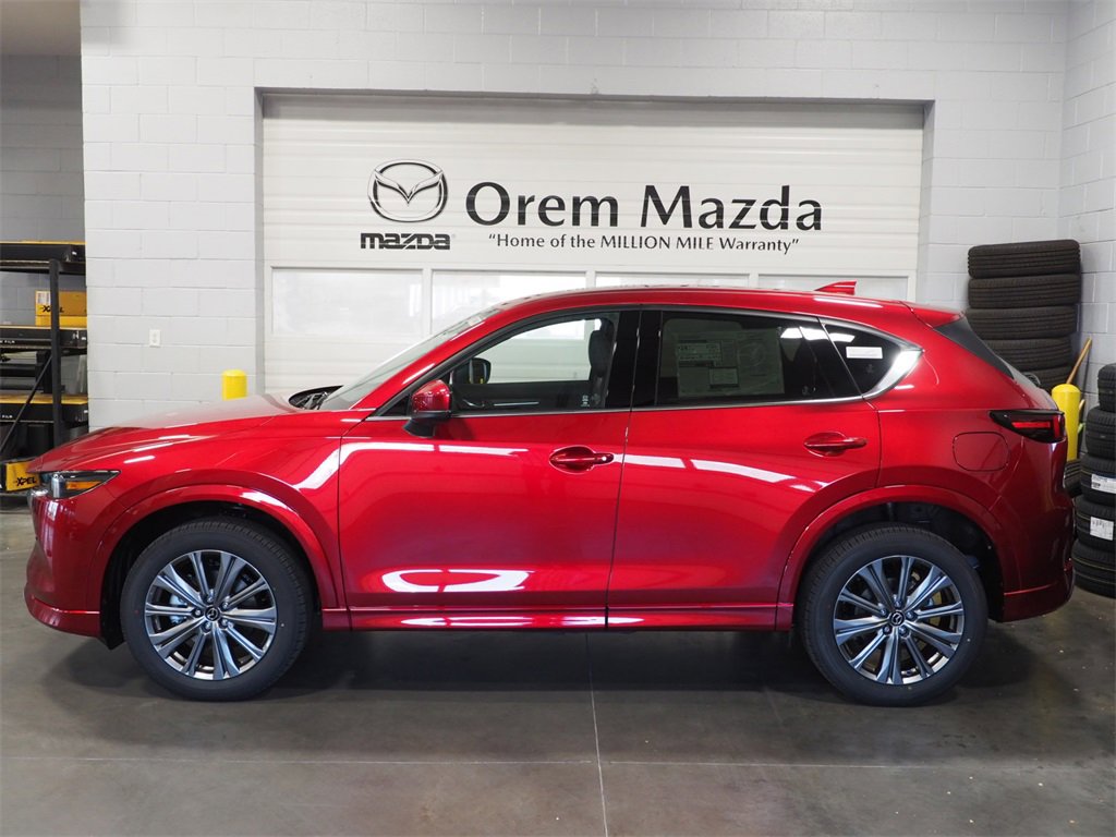 New 2025 MAZDA CX-5 Signature image 8