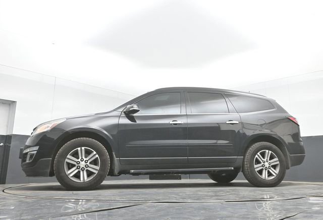 Used 2017 Chevrolet Traverse LT image 30