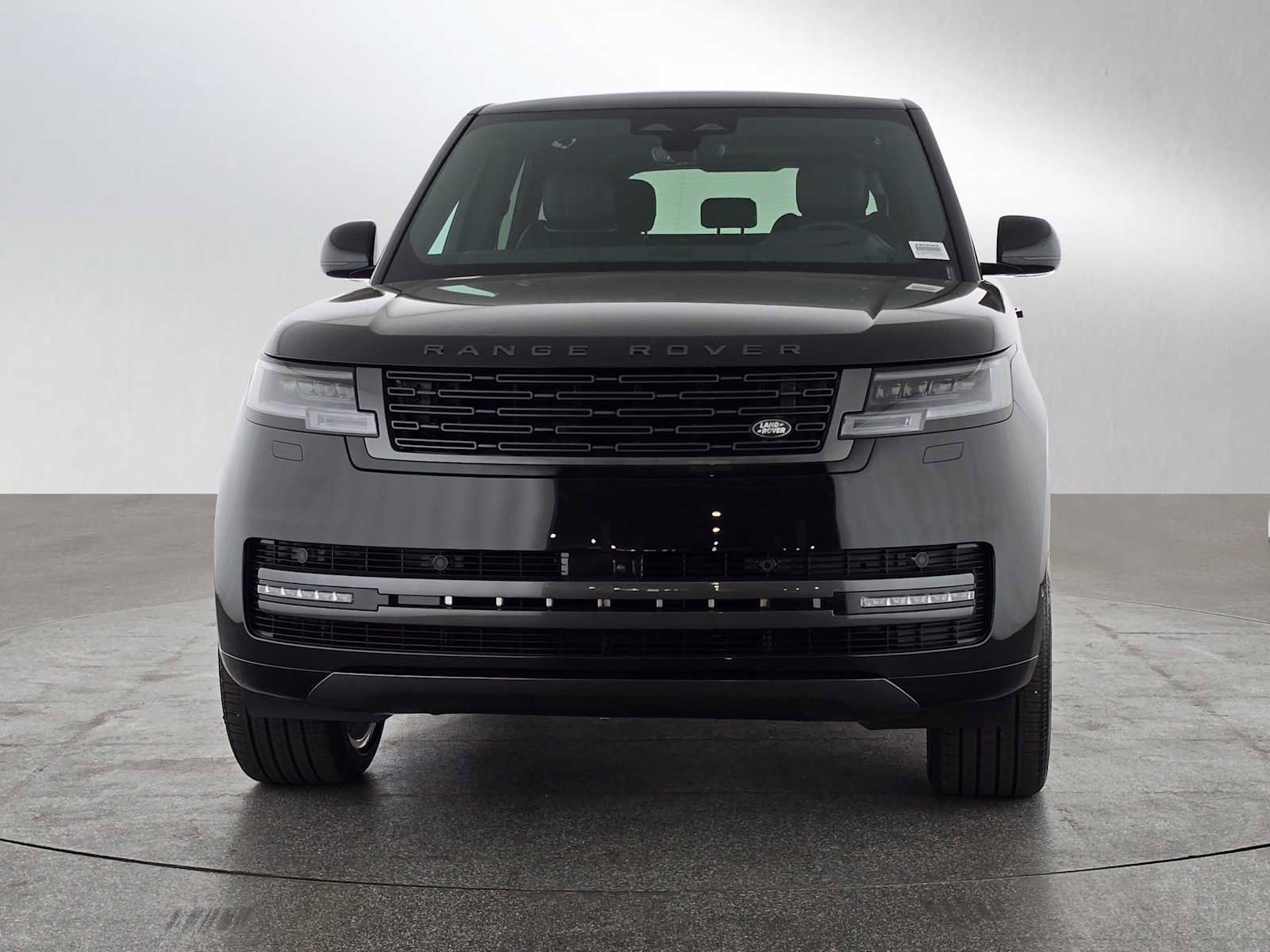 New 2025 Land Rover Range Rover SE AWD/4WD image 8
