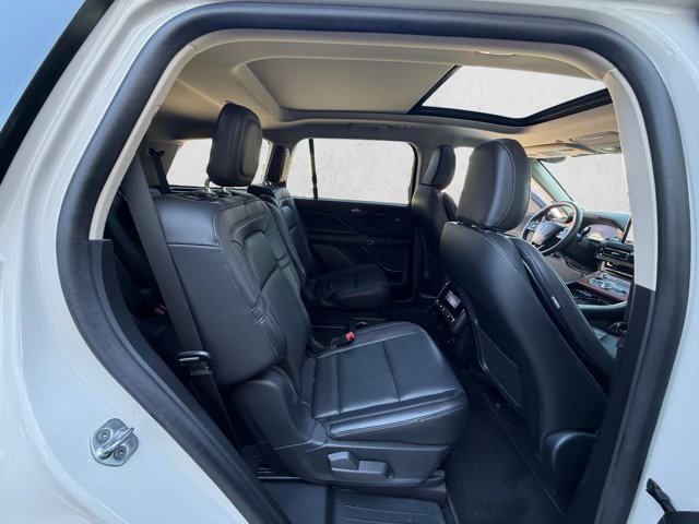 Used 2021 Lincoln Aviator Reserve RWD image 22