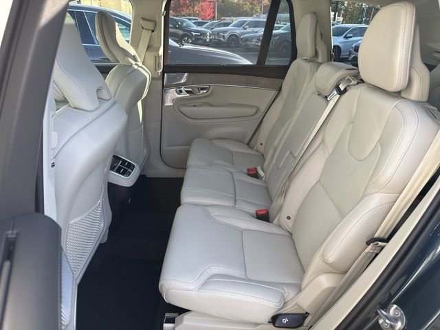 New 2026 Volvo XC90 B6 Ultra w/ Protection Package image 12