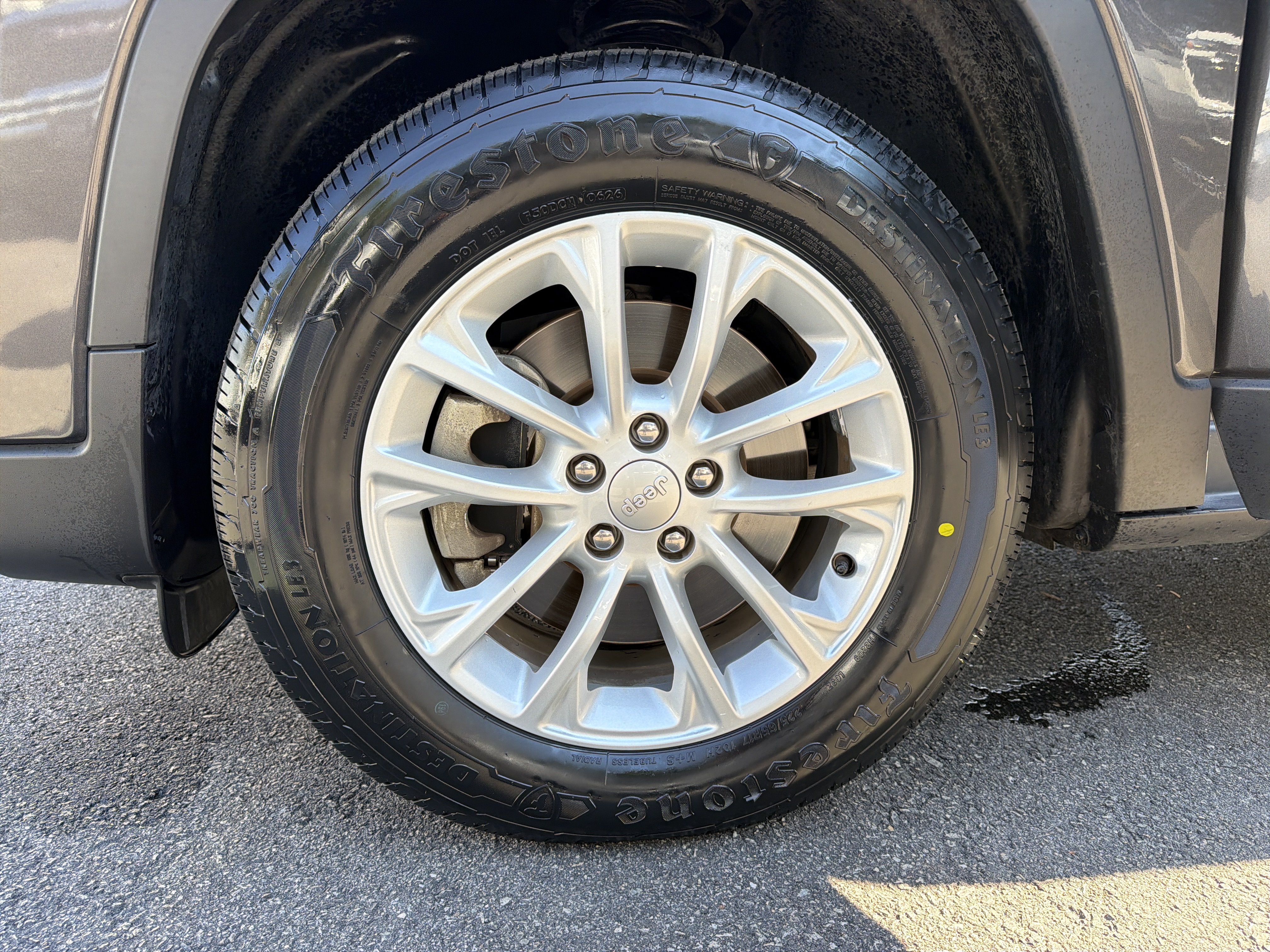 Used 2022 Jeep Cherokee Latitude Lux AWD/4WD image 13