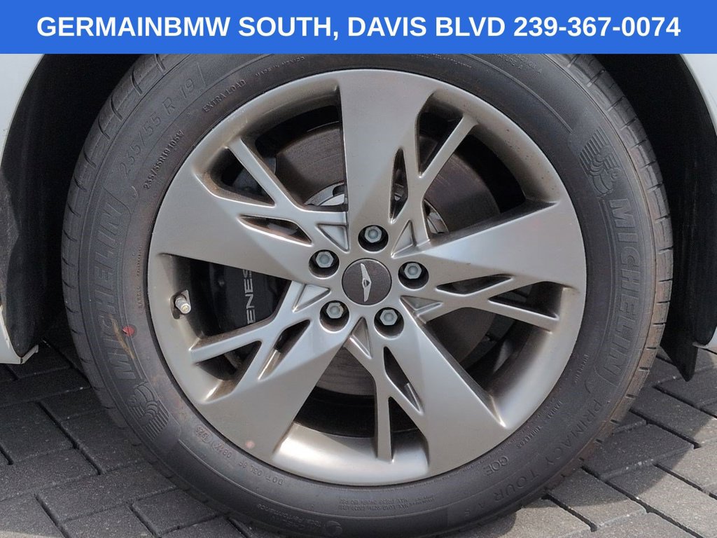 Used 2022 Genesis GV70 3.5T Sport w/ Sport Advanced Package AWD/4WD image 12