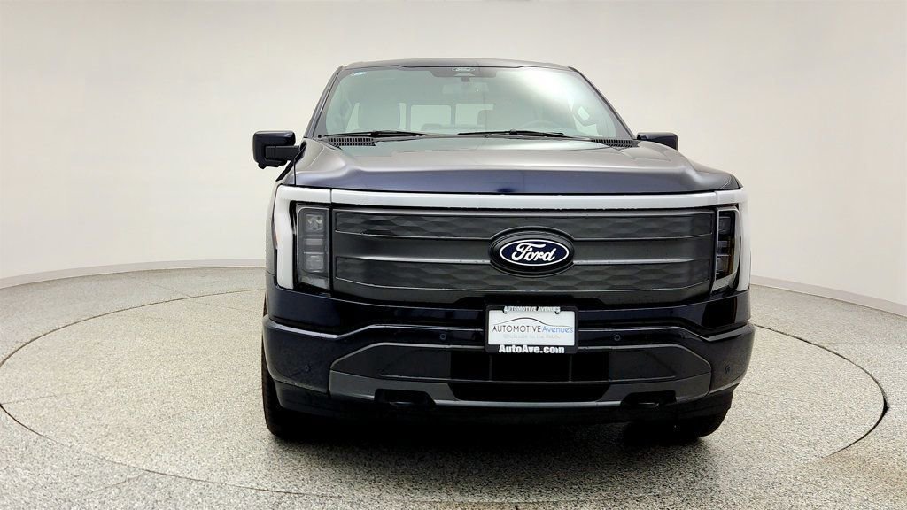 Used 2024 Ford F150 Lightning Lariat AWD/4WD image 2