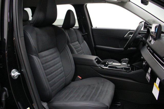 New 2026 Mitsubishi Outlander SE FWD image 19