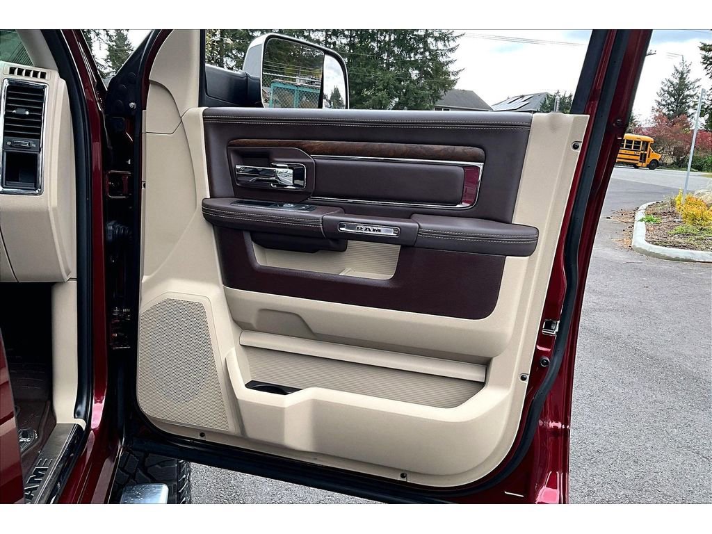 Used 2017 RAM 2500 Longhorn w/ Convenience Group AWD/4WD image 24