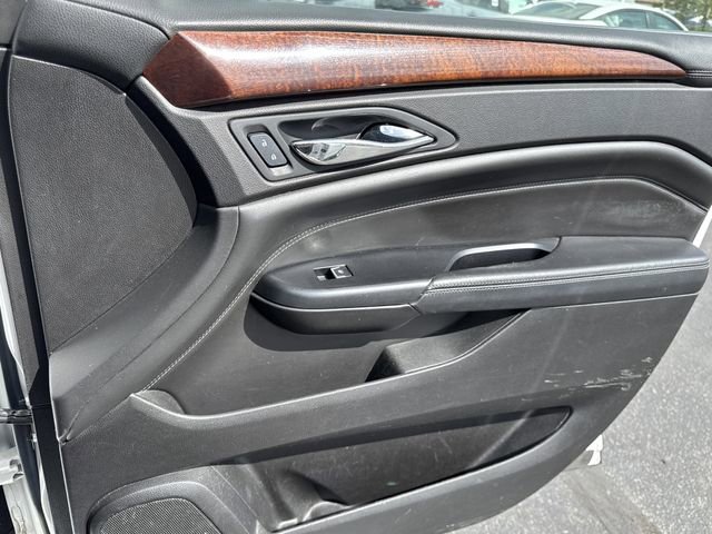 Used 2015 Cadillac SRX Luxury w/ Driver Awareness Package image 25