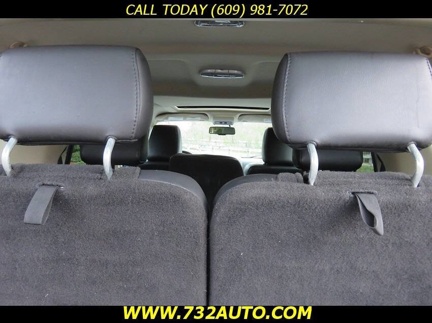 Used 2010 Ford Explorer XLT image 35