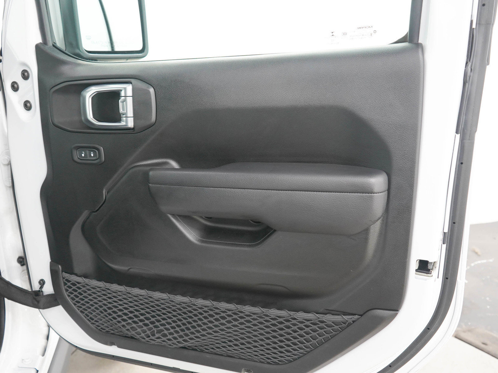 Used 2022 Jeep Wrangler Unlimited Sport AWD/4WD image 11