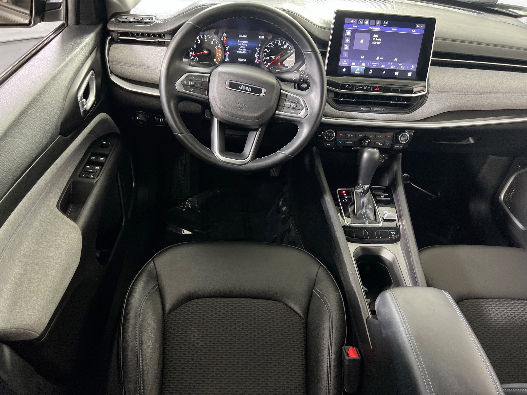 Used 2022 Jeep Compass Latitude w/ Convenience Group image 21