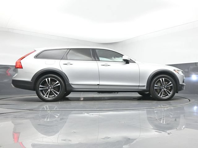 Used 2018 Volvo V90 T5 Cross Country w/ Plus Package AWD/4WD image 41