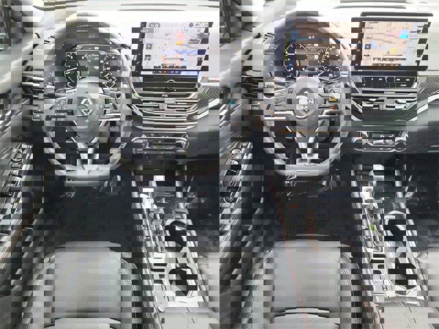 Used 2024 Nissan Altima 2.0 SR image 27