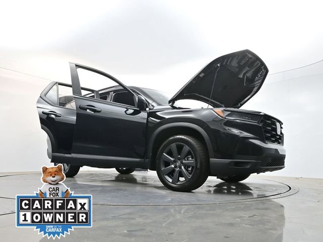 Used 2025 Honda Pilot Sport image 35