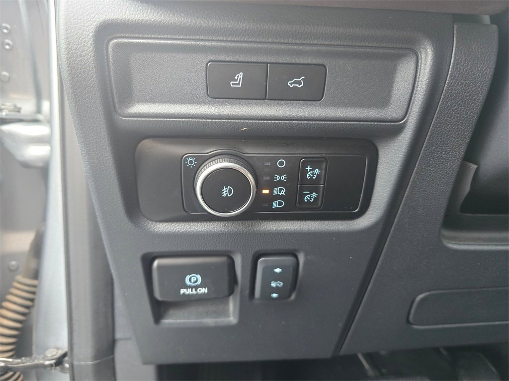 Used 2024 Ford Expedition Limited image 20