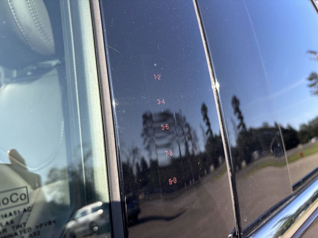 New 2025 Ford Expedition Active image 11