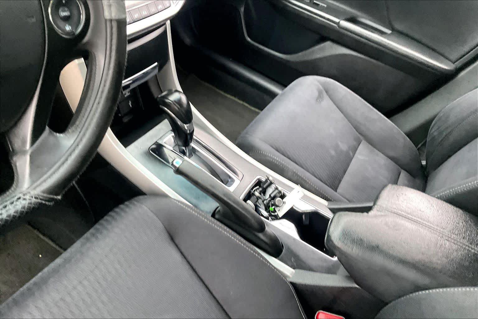 Used 2013 Honda Accord Sport image 15
