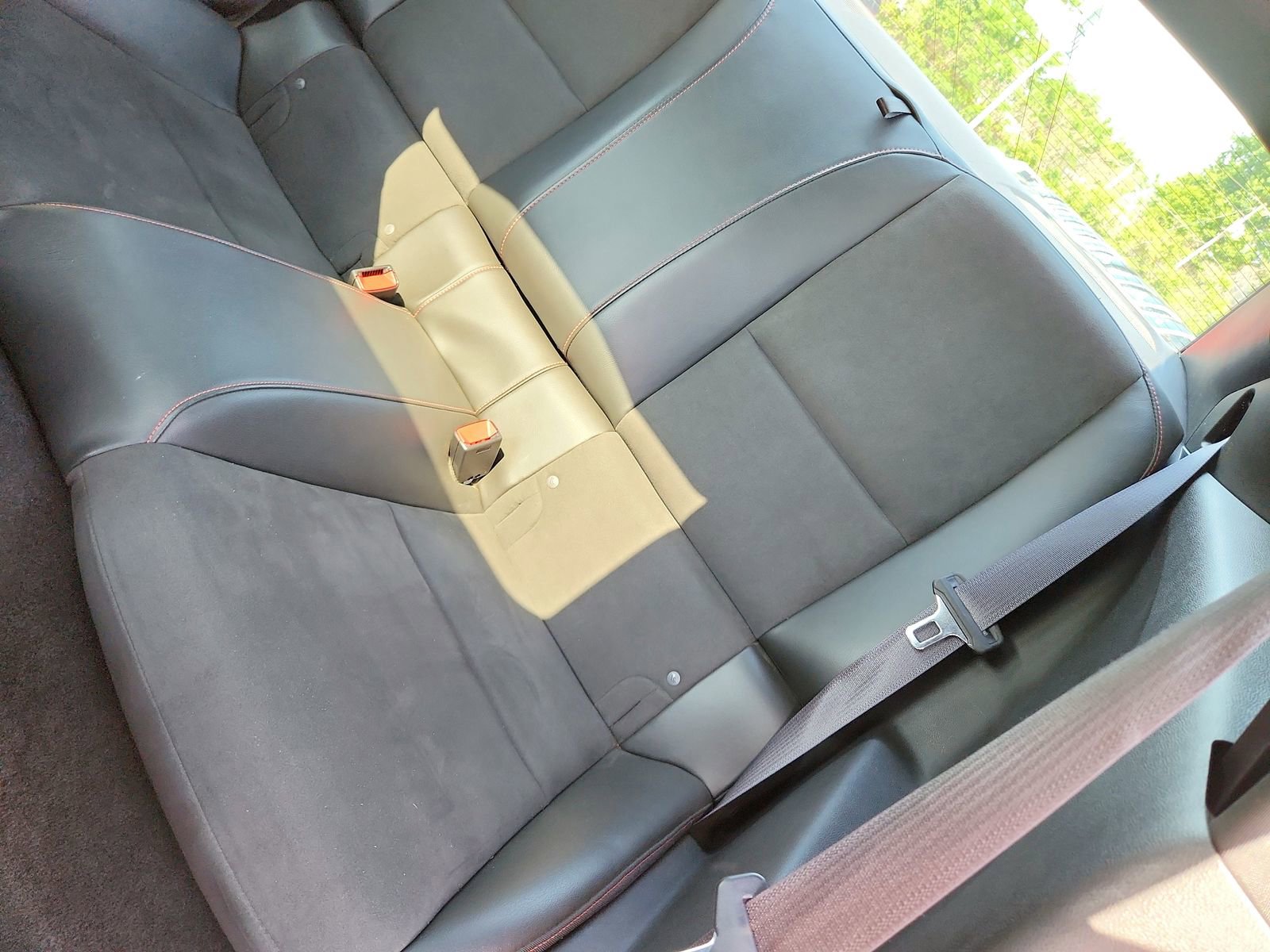 Used 2015 Chevrolet Camaro ZL1 RWD image 22