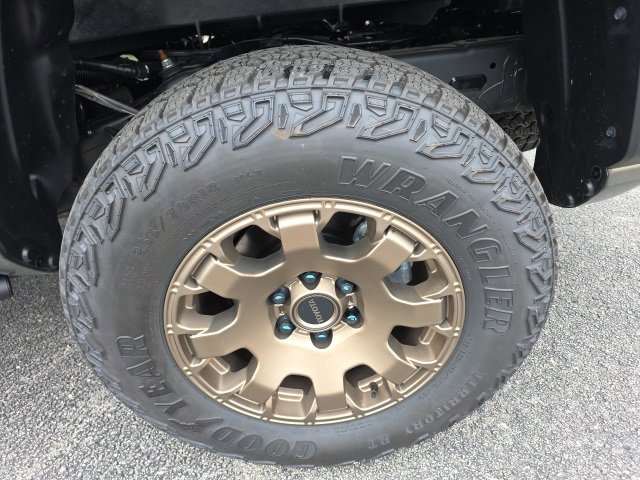 New 2025 Toyota Tacoma Trailhunter image 6